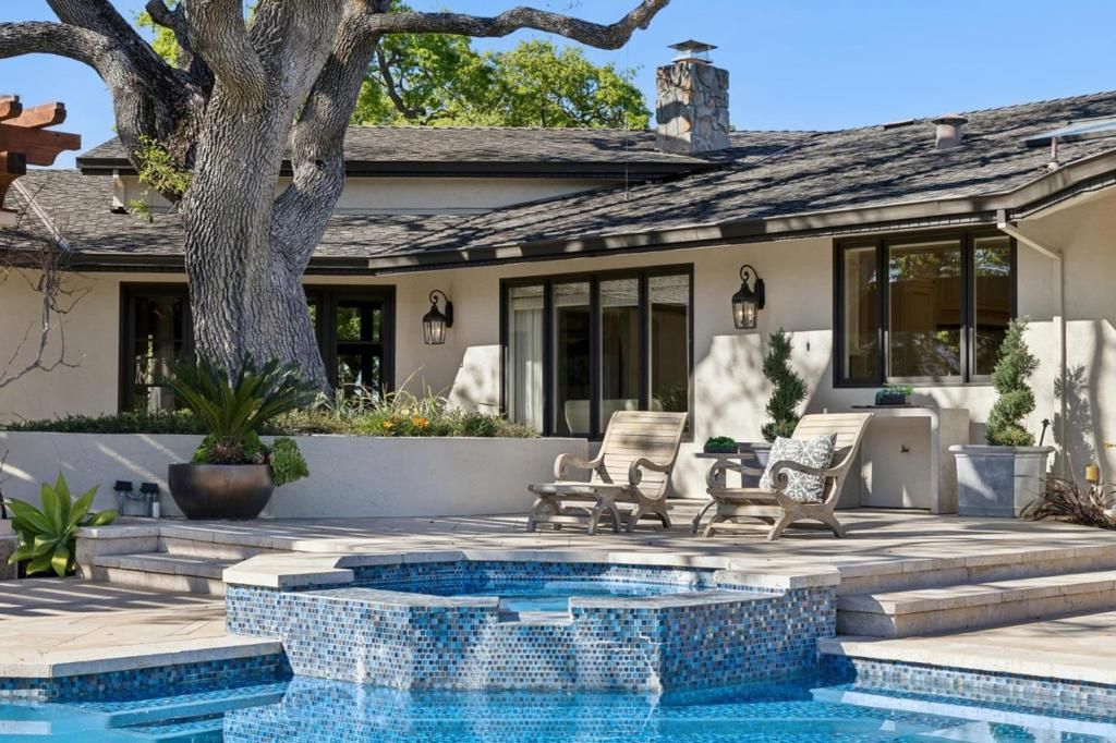 Image 110 of property listing at 15715 Gum Tree Lane, Los Gatos, CA 95032