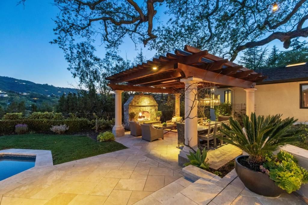 Image 119 of property listing at 15715 Gum Tree Lane, Los Gatos, CA 95032