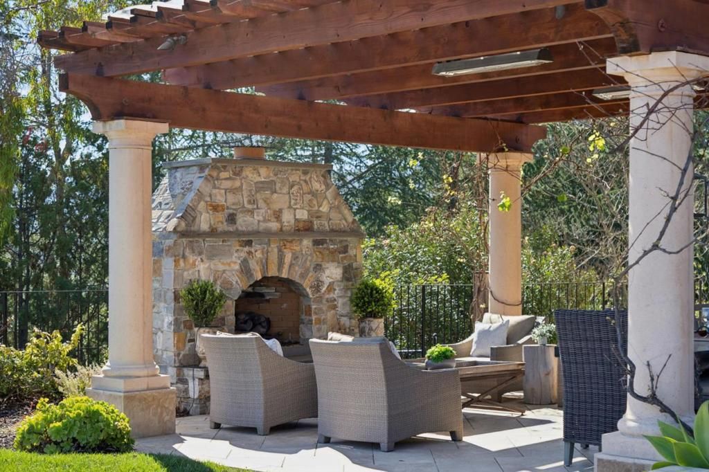 Image 124 of property listing at 15715 Gum Tree Lane, Los Gatos, CA 95032