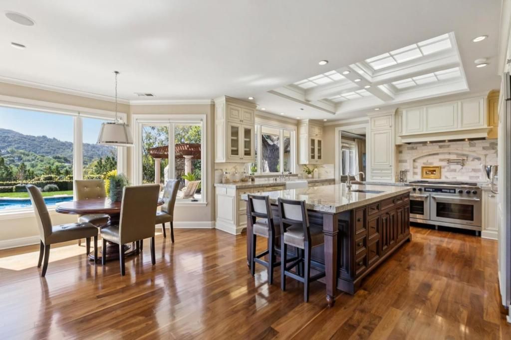 Image 36 of property listing at 15715 Gum Tree Lane, Los Gatos, CA 95032