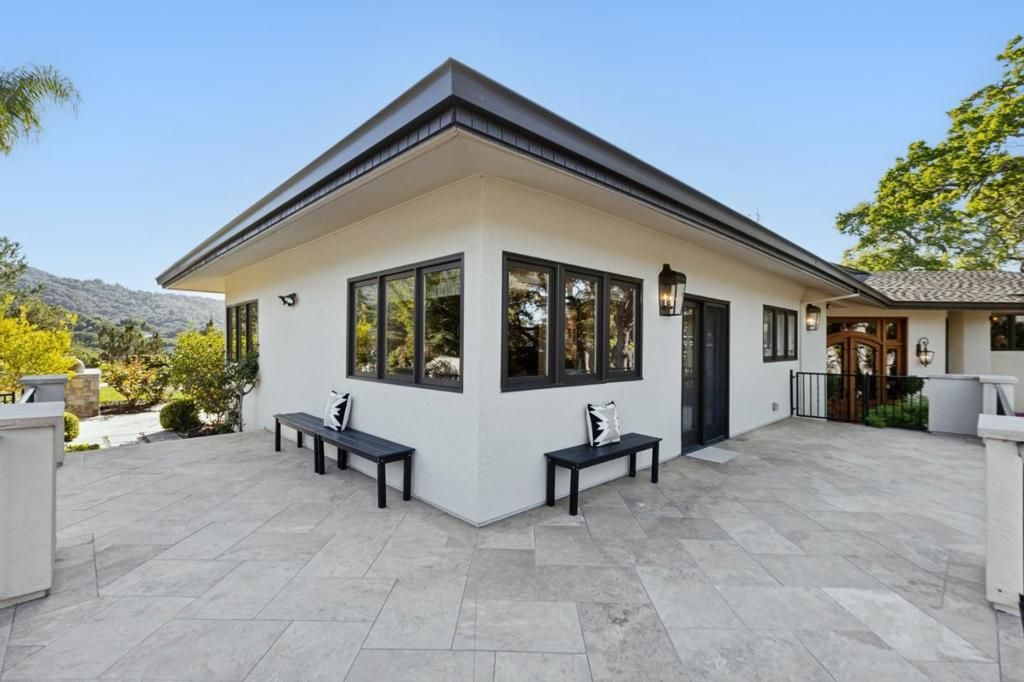 Image 49 of property listing at 15715 Gum Tree Lane, Los Gatos, CA 95032