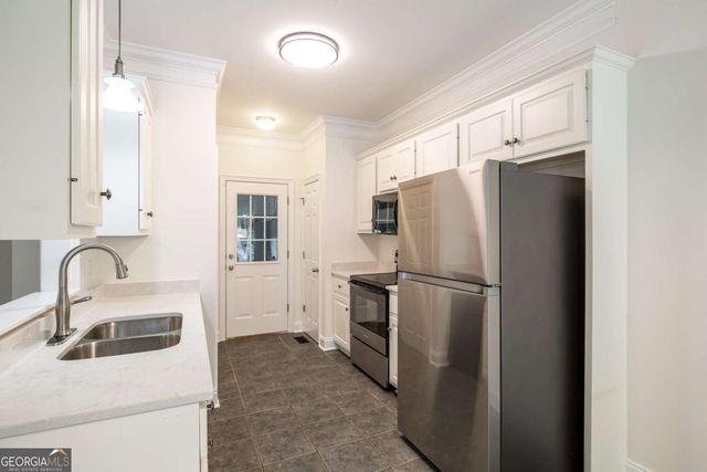137 Huntington Shoals Drive, Athens, GA 30606