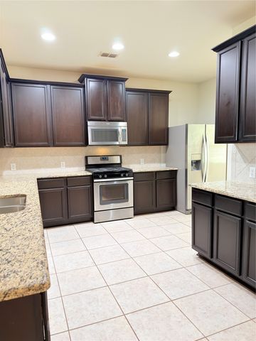 433 Winchester Drive, Celina, TX 75009