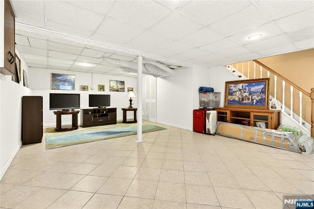 12 Stony Hill Road, Clifton, NJ 07013