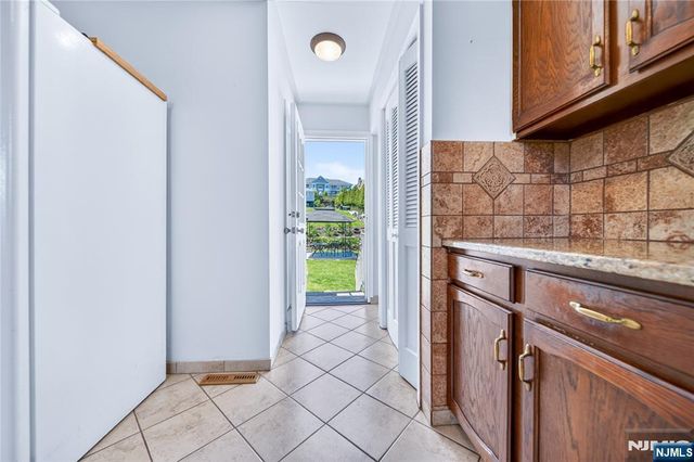12 Stony Hill Road, Clifton, NJ 07013