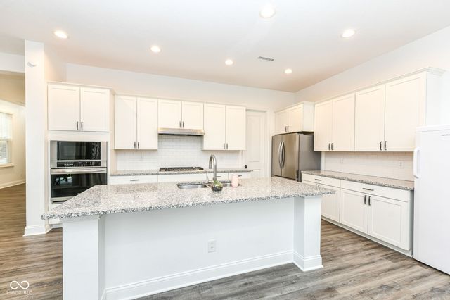 6977 McCain Way, Carmel, IN 46033