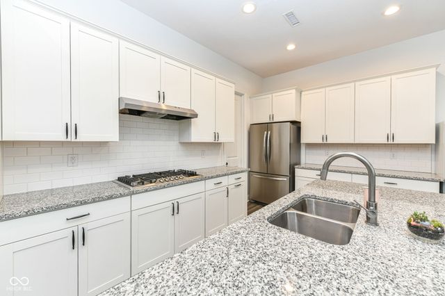 6977 McCain Way, Carmel, IN 46033