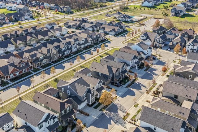 6977 McCain Way, Carmel, IN 46033