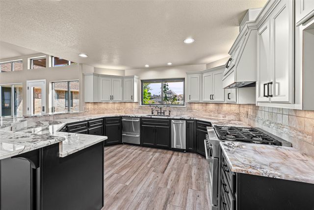2325 River Road, Granbury, TX 76048