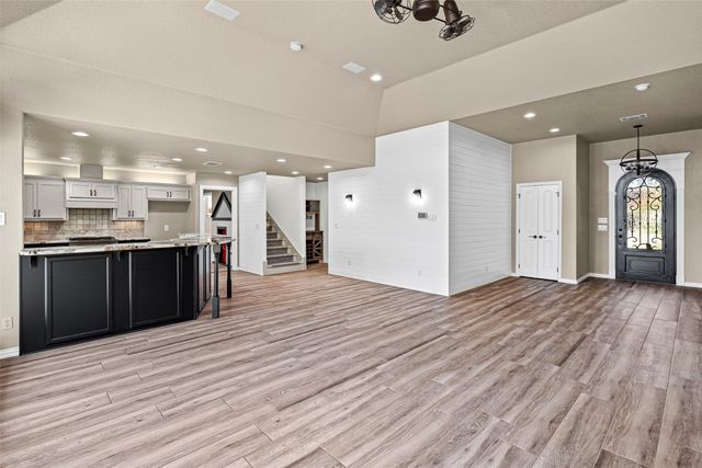 2325 River Road, Granbury, TX 76048