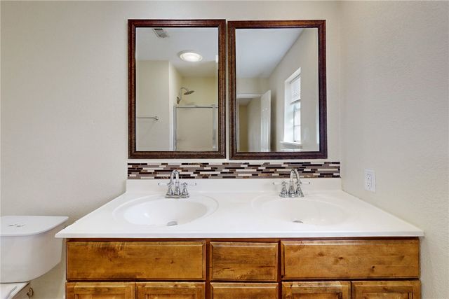 909 San Benito Drive, College Station, TX 77845