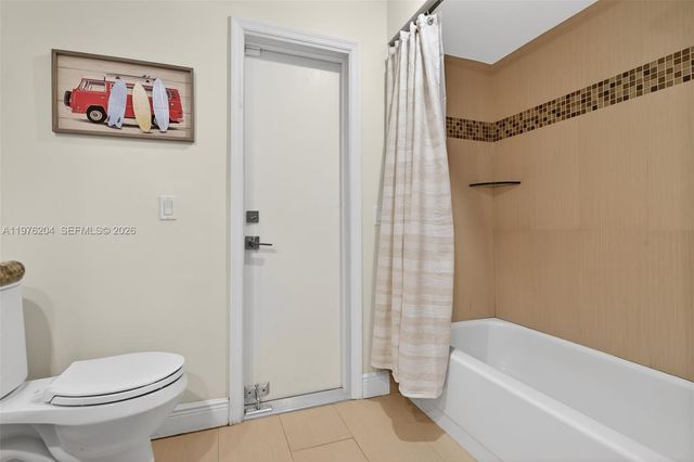 8681 NW 53rd Ct, Coral Springs, FL 33067