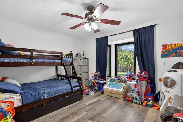 8681 NW 53rd Ct, Coral Springs, FL 33067