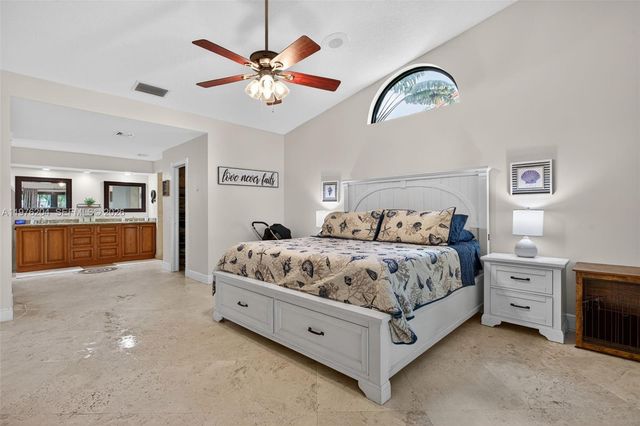 8681 NW 53rd Ct, Coral Springs, FL 33067