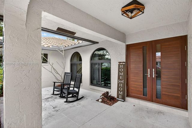 8681 NW 53rd Ct, Coral Springs, FL 33067