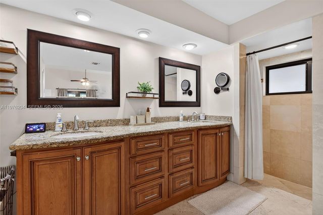 8681 NW 53rd Ct, Coral Springs, FL 33067