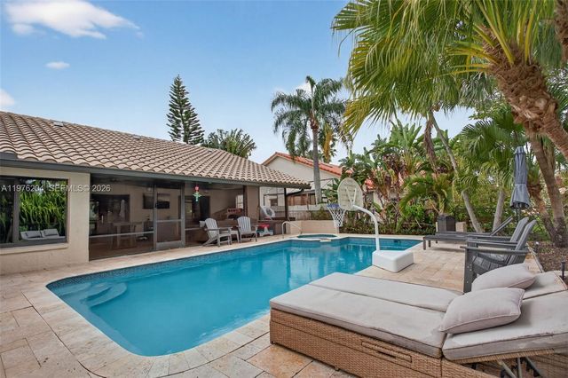 8681 NW 53rd Ct, Coral Springs, FL 33067