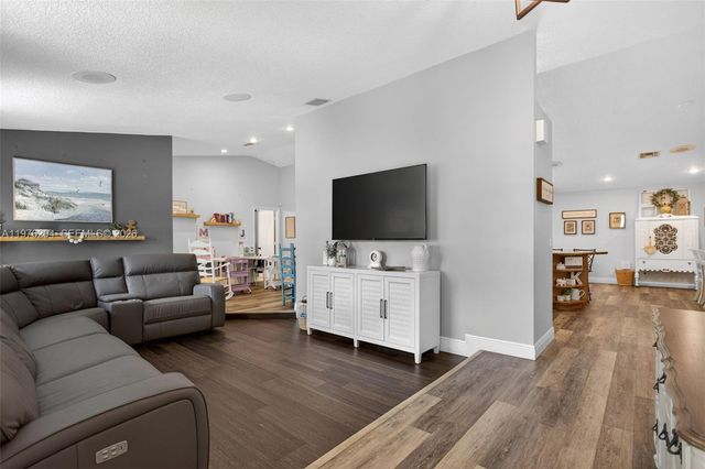 8681 NW 53rd Ct, Coral Springs, FL 33067