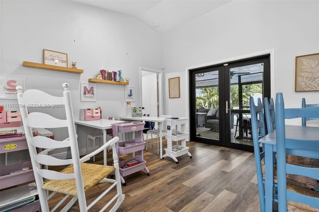 8681 NW 53rd Ct, Coral Springs, FL 33067