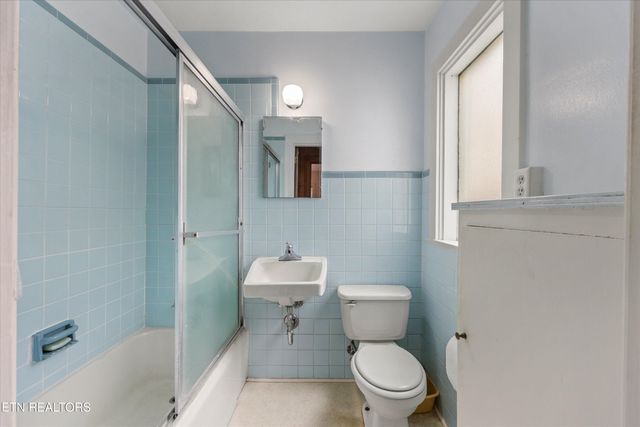 114 Royal Heights Drive, Knoxville, TN 37920