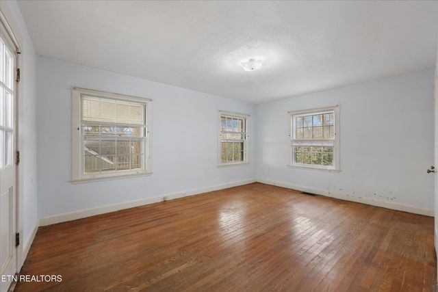 114 Royal Heights Drive, Knoxville, TN 37920