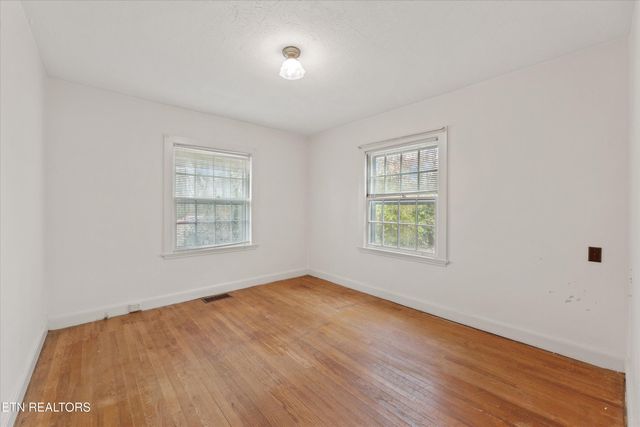 114 Royal Heights Drive, Knoxville, TN 37920