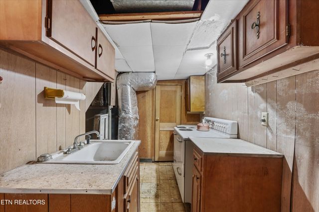 114 Royal Heights Drive, Knoxville, TN 37920