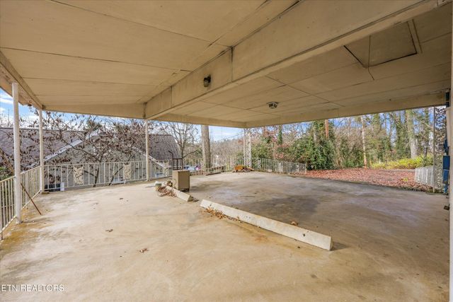 114 Royal Heights Drive, Knoxville, TN 37920