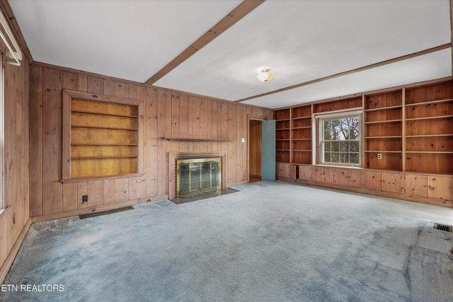 114 Royal Heights Drive, Knoxville, TN 37920