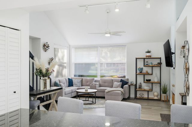 3584 SW Sunset Trace Circle, Palm City, FL 34990