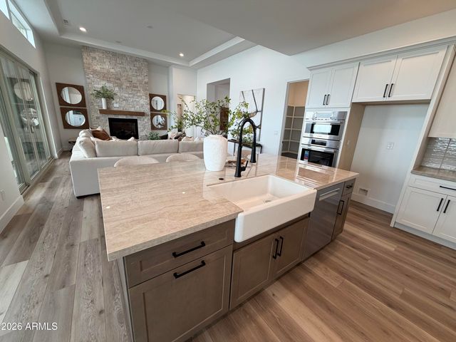 1116 S Lakeview Drive, Prescott, AZ 86301