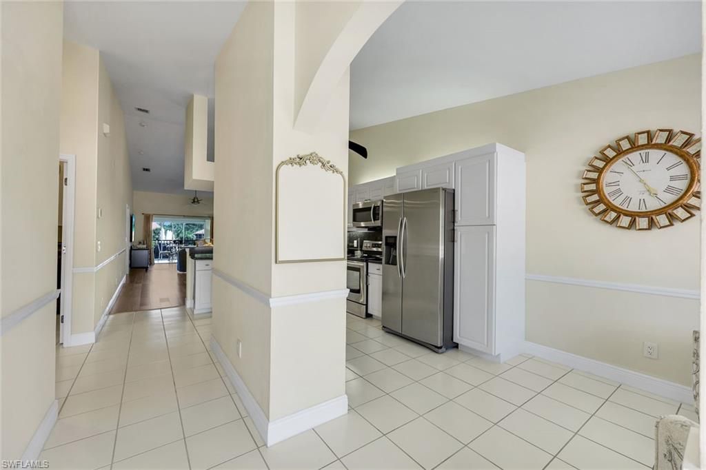6720 Beach Resort DR 10, NAPLES, FL 34114 — photo 3