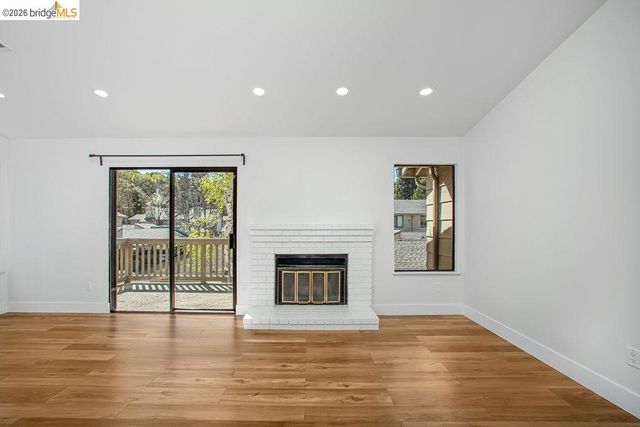 802 Dover, Hercules, CA 94547