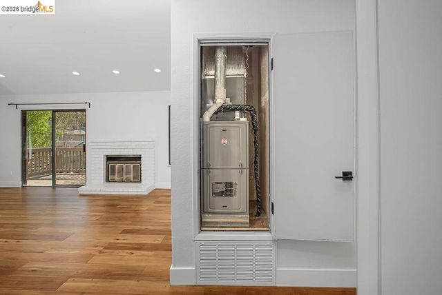 802 Dover, Hercules, CA 94547