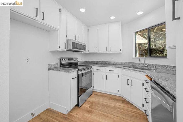 802 Dover, Hercules, CA 94547