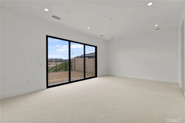 30017 N Avenida Sierra Madre, Valencia, CA 91354