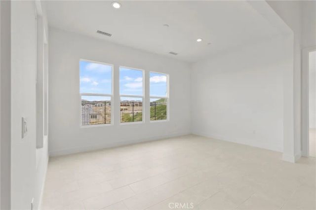 30017 N Avenida Sierra Madre, Valencia, CA 91354