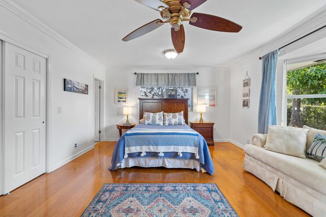 925 Cypress Drive, Delray Beach, FL 33483