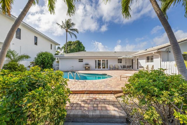 925 Cypress Drive, Delray Beach, FL 33483