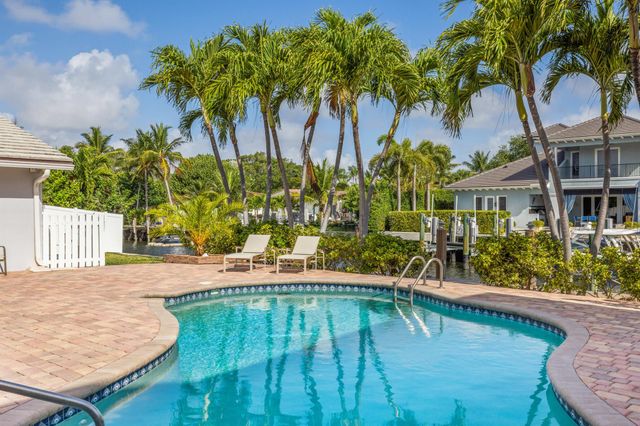 925 Cypress Drive, Delray Beach, FL 33483