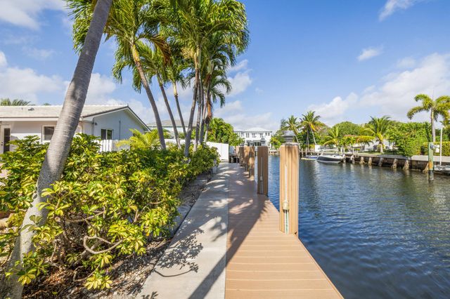 925 Cypress Drive, Delray Beach, FL 33483