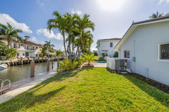 925 Cypress Drive, Delray Beach, FL 33483