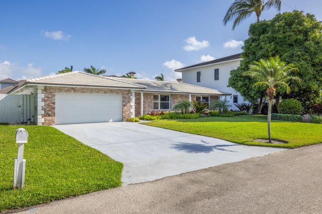 925 Cypress Drive, Delray Beach, FL 33483