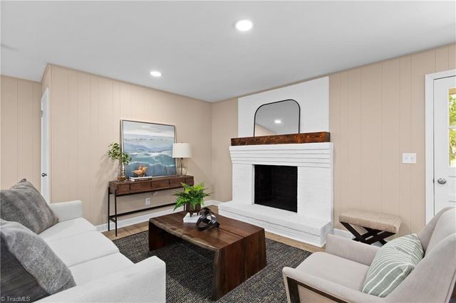 4300 Lisa Drive, Winston-salem, NC 27103
