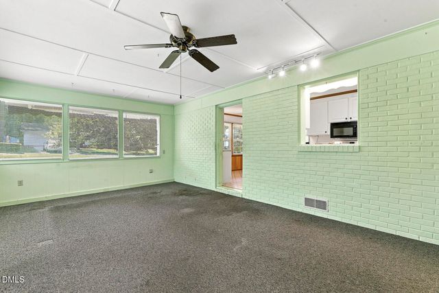 2020 Ramsgate Street, Raleigh, NC 27603