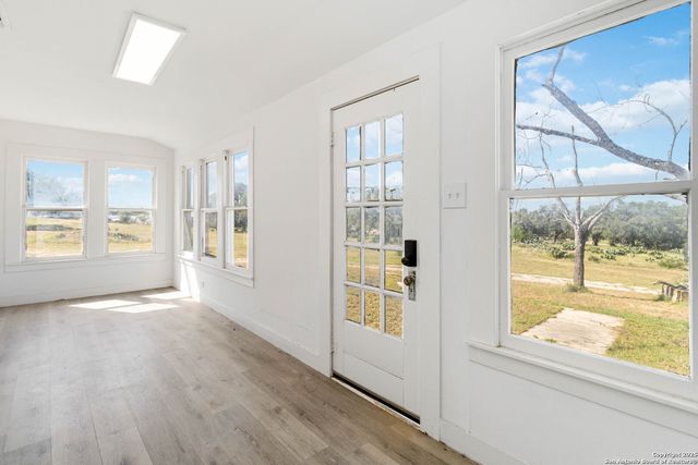 30951 Blanco Rd, Bulverde, TX 78163