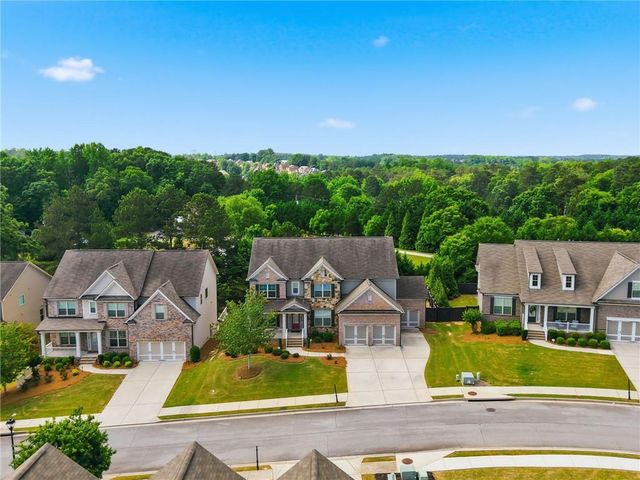 2410 Wildlife Court, Buford, GA 30519