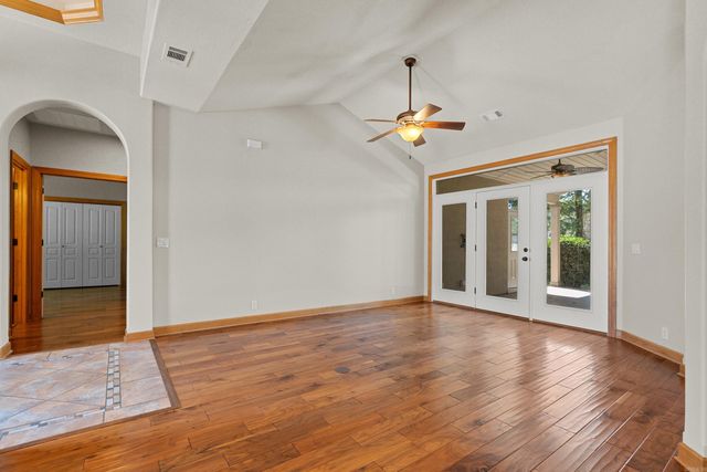 11 Risco Way, Hot Springs Village, AR 71909