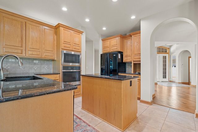 11 Risco Way, Hot Springs Village, AR 71909