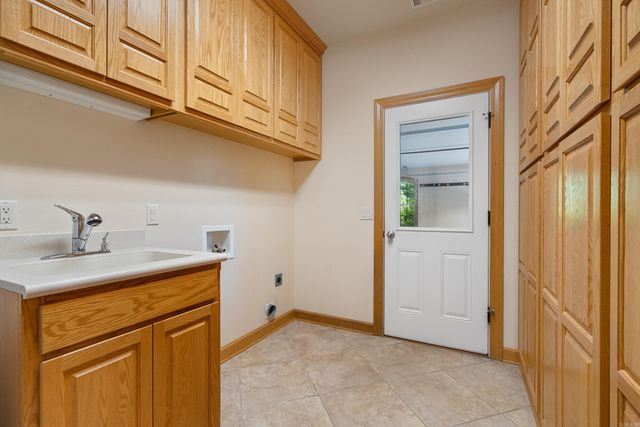 11 Risco Way, Hot Springs Village, AR 71909